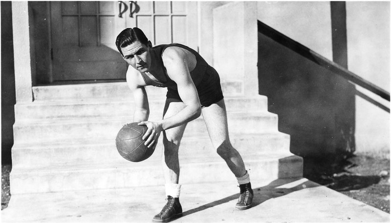 30's Basketball Player 6