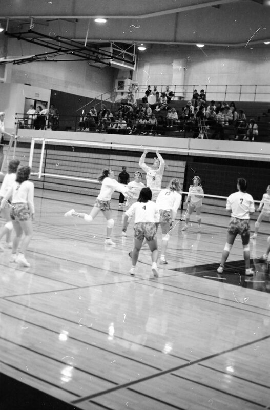 1985 Volleyball Action 06