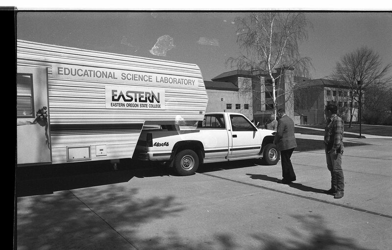 1991 Mobile Laboratory, Ribbon Cutting 09