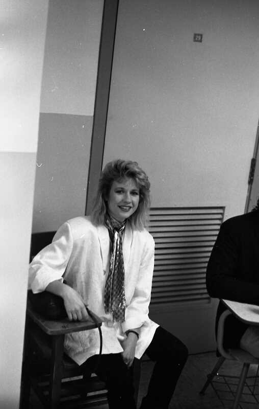1985 Concert, Band Backstage 02