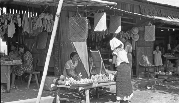 Binmaley Local Stores 3