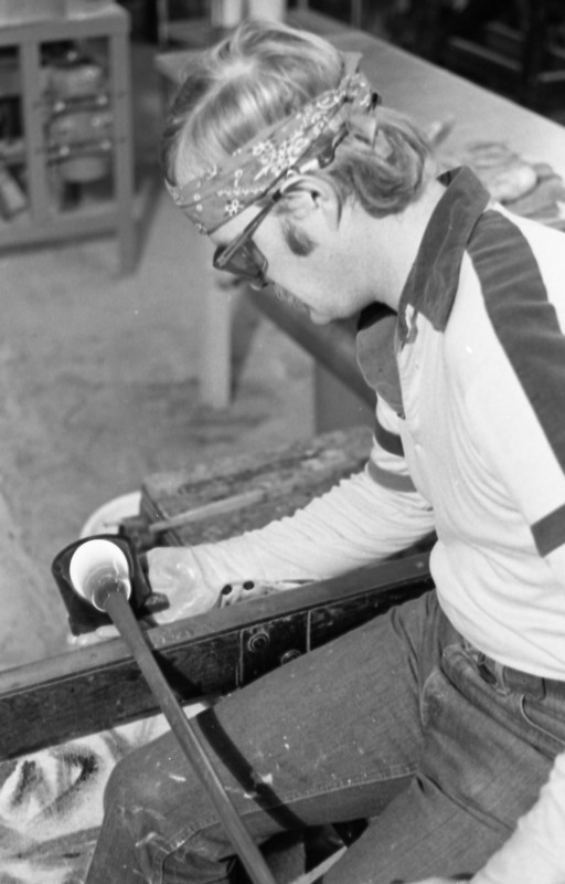 1978 Art, Glass Sculpting 16