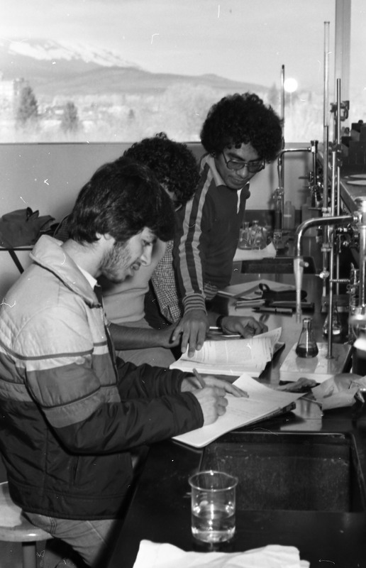 1980 Science, Chemistry Lab 03