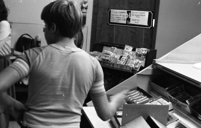 1981 Campus, Snack Counter 07