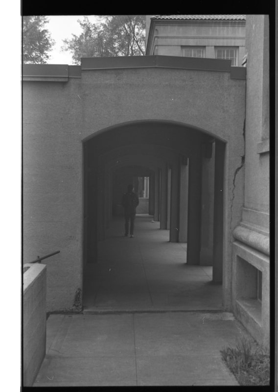 1989 Ackerman Elementary School, Archway 01