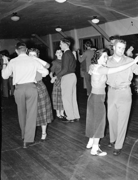 1949-50 Dance, Fall Mixer 6
