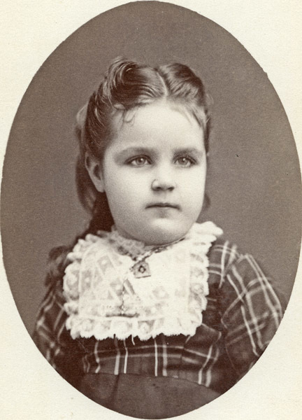 Portrait - Atkinson, Rena