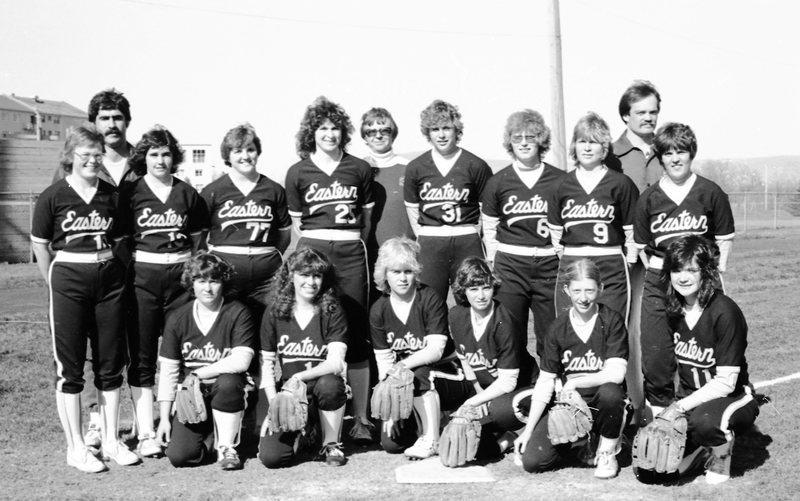 1982 Softball Team 01