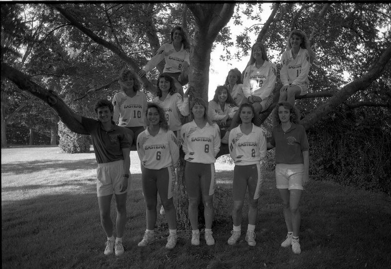 1991 Volleyball Team 04
