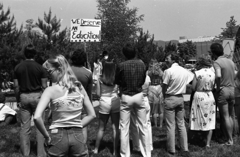 1981 Students, Protest Rally 13