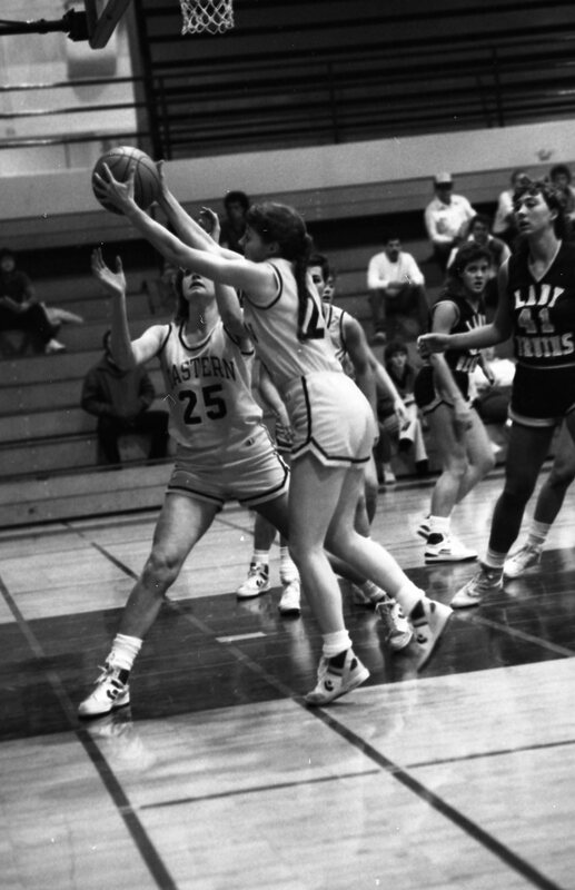 1987 Women's Basketball Action, George Fox at EOSC 07