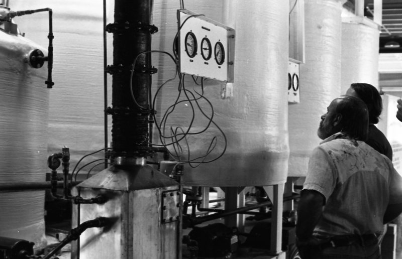 1981 Alcohol Fuels Still Operating 01