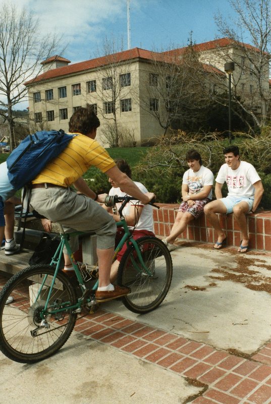1988-89 Students, Outdoors 1-5