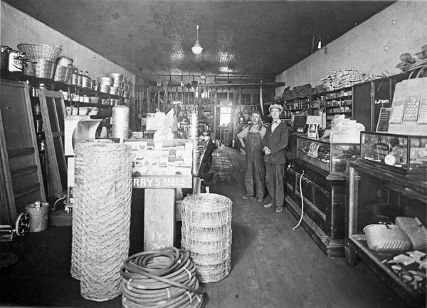 Store Interiors, Hardware 4