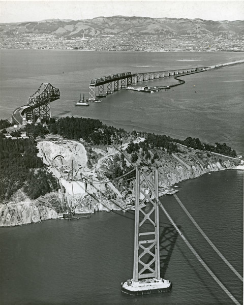California, Golden Gate Bridge 3