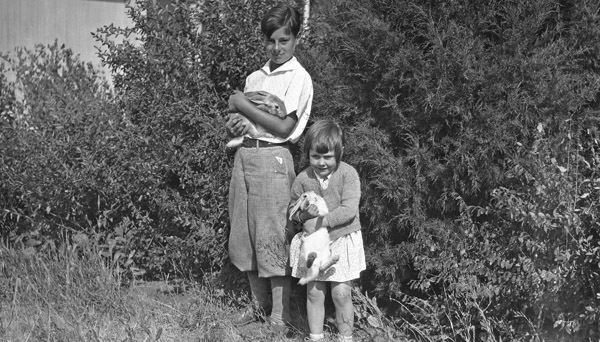 Reuter, Bob &amp; Girl 4