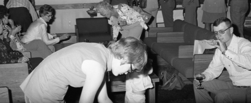 1976 Mini College, Social 02
