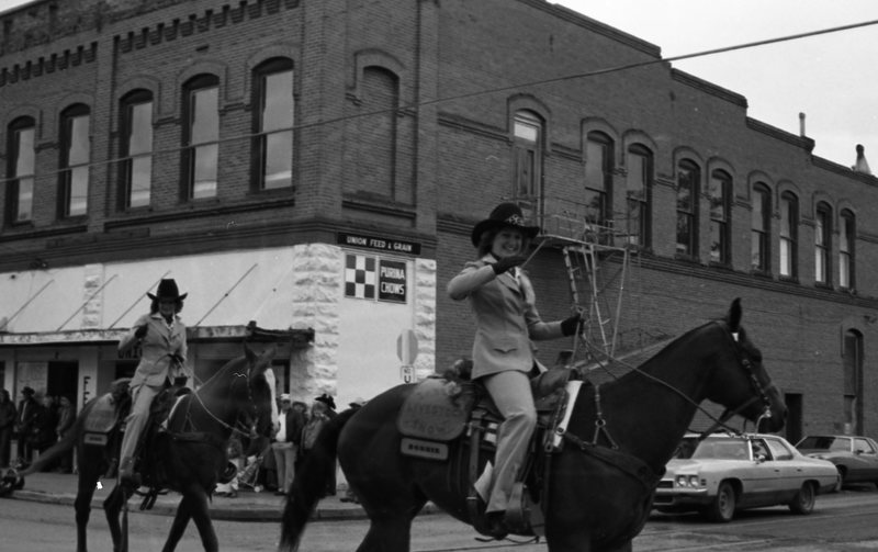 1981 Eastern Oregon Livestock Parade, Horses &amp; Riders 09