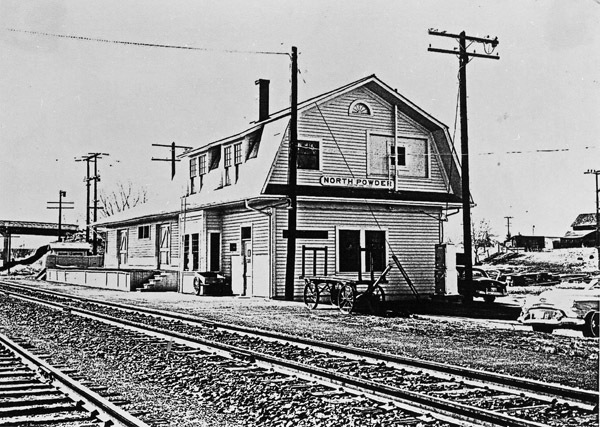 North Powder, Railroad Station