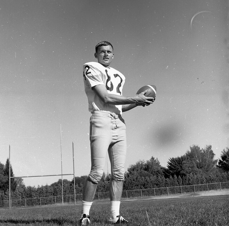 1968 Football Player, Portraits 03