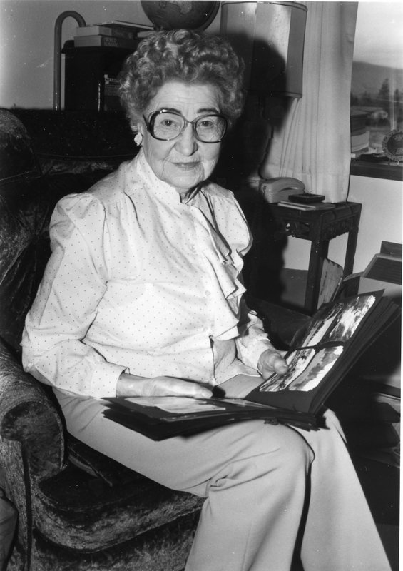 1990 Guest, Ester Badgley 01