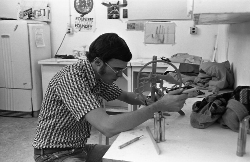 1977 Sculpture Class 02