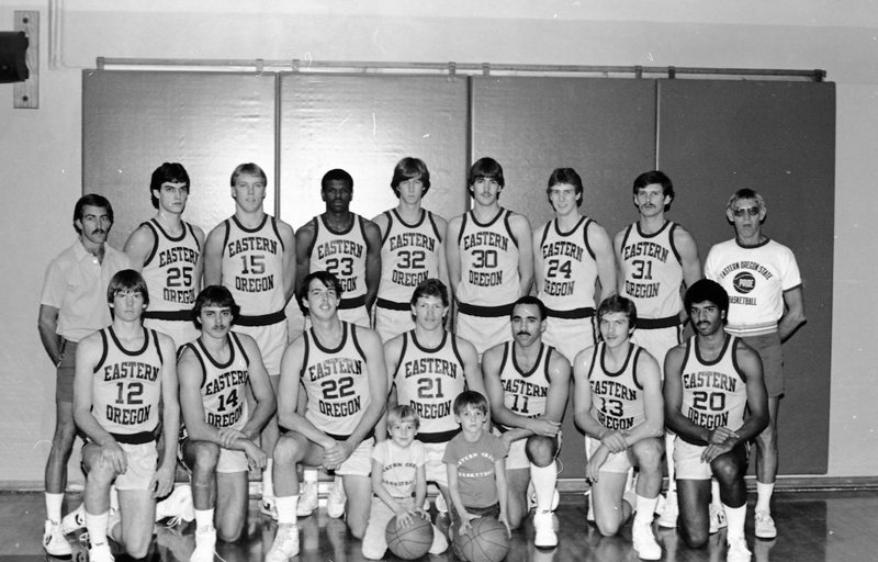 1984 Men's Basketball Team 01