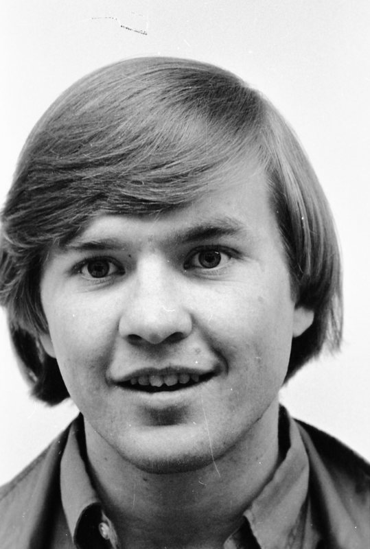 1974 Student, Unidentified Man Q 01