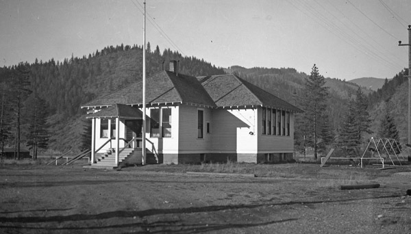 La Grande, School