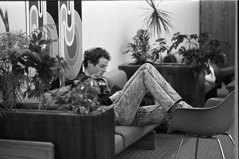 1991 Hoke Hall Lounge 01