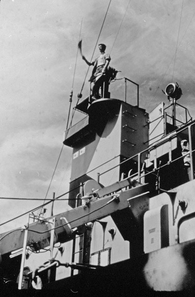Leyte, LST Signal Man
