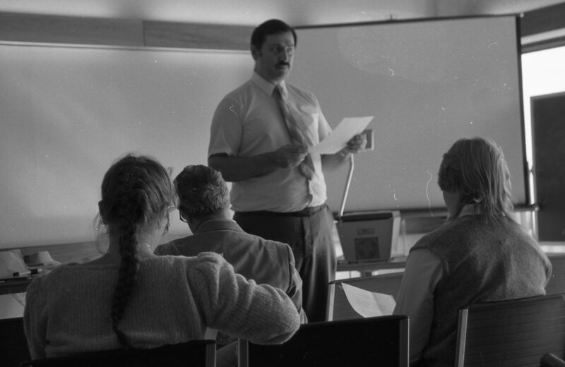 1985 Classroom, First Day of Classes Lecture 04