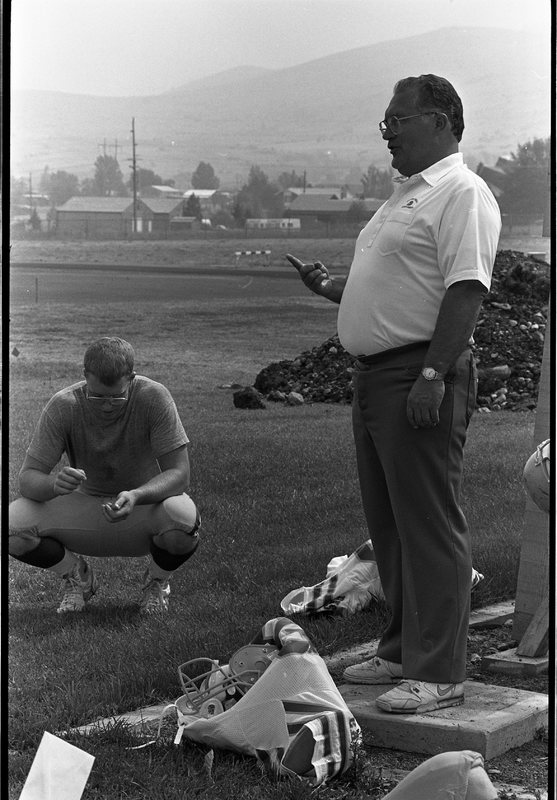 1988 Football Coaching 01