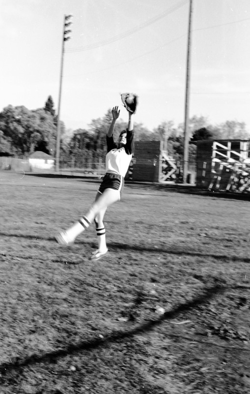 1980 Women's Softball Player 02