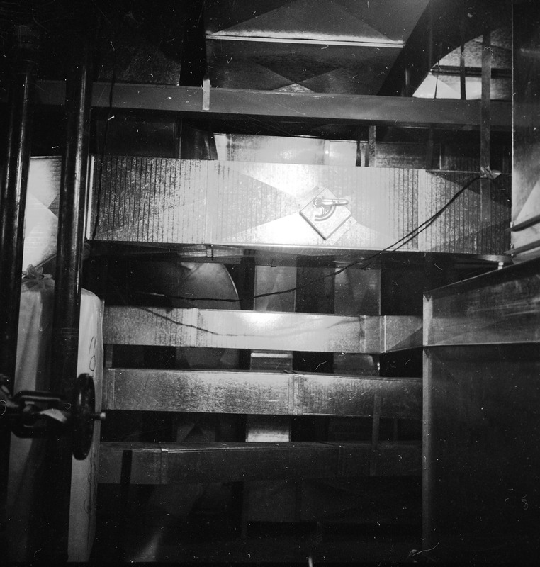 1971 Walter M. Pierce Library Remodel, Ducting 02