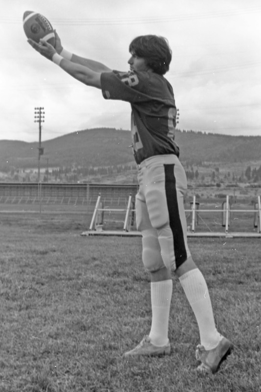1980 Football Player, Portraits 44