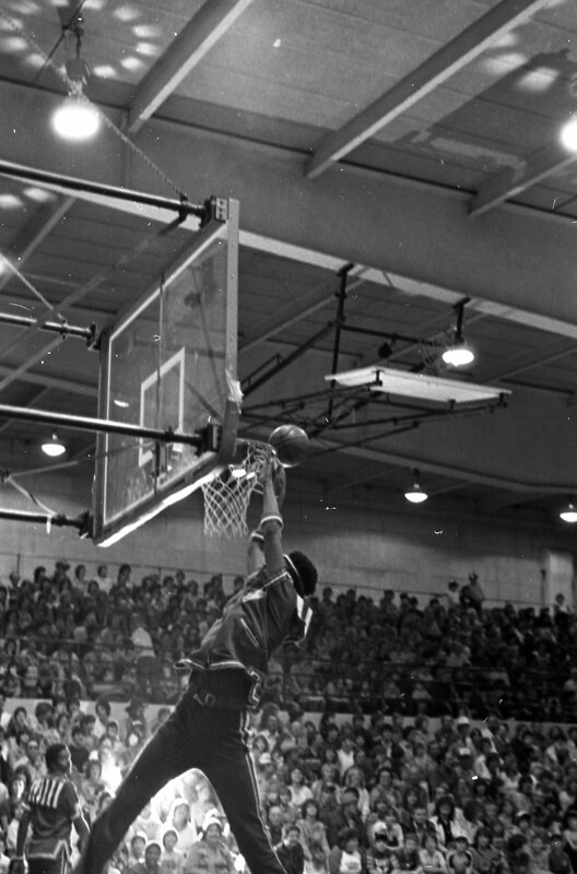 1983 Basketball, Harlem Globetrotters 41