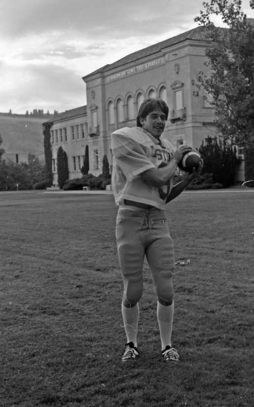 1984 Football Player, September Portraits 44
