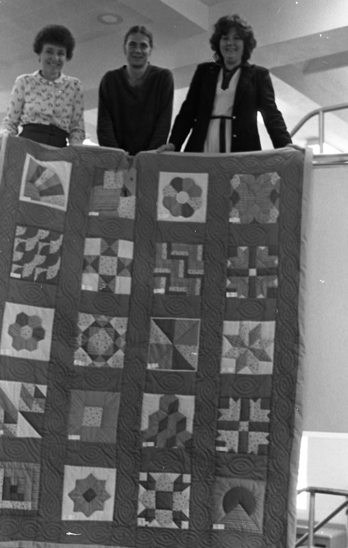 1981 Pierce Library, Fund Raising Quilt 19