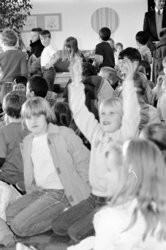 1987 Ackerman Elementary School, Christmas 12