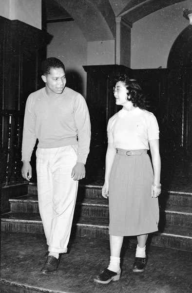 1947-48 Students, Inlow Hall 1-2