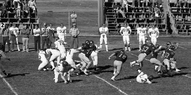 1980 Football Action, December Home Game 06