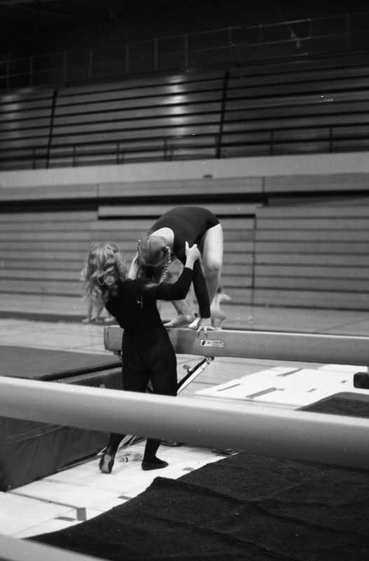 1981 Gymnastics Camp, Balance Beam 09