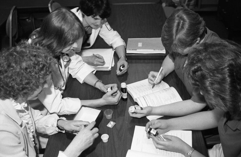 1986 Nursing Program, Medications 04