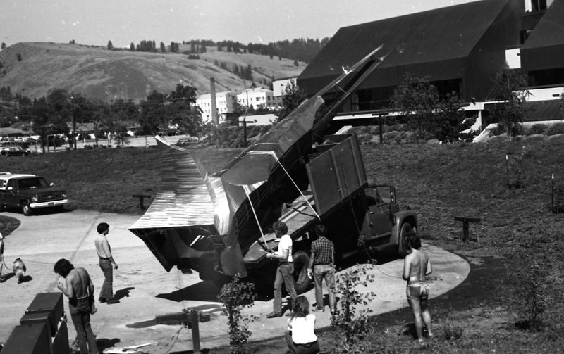 1981 Sculpture, Amphitheater Install 20
