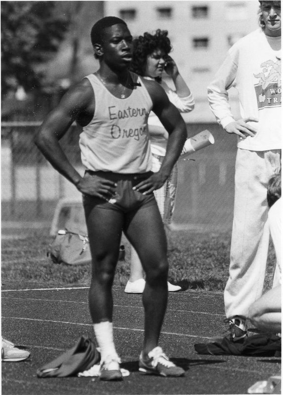 80's Track, Runner 2