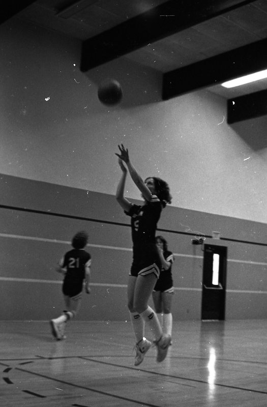 1981 Women's Basketball Action, Practice 15