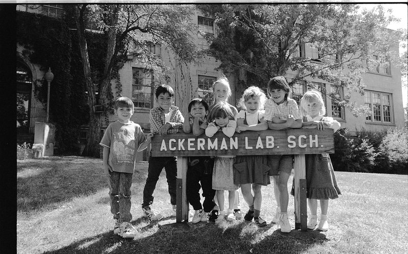 1991 Ackerman Elementary School, Students and Sign 01