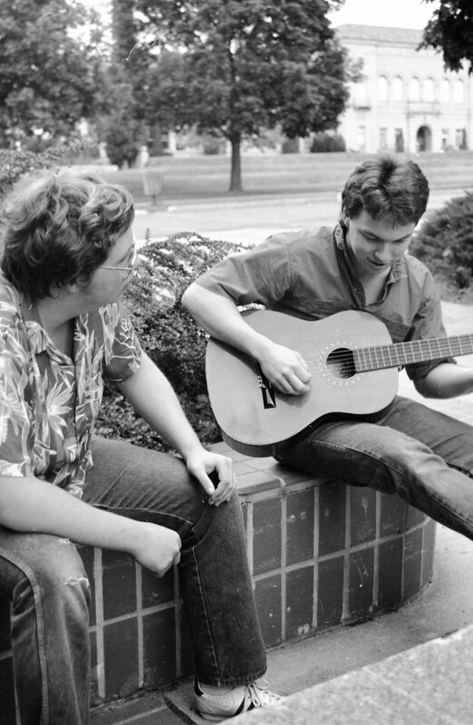 1987 Guitarist 05