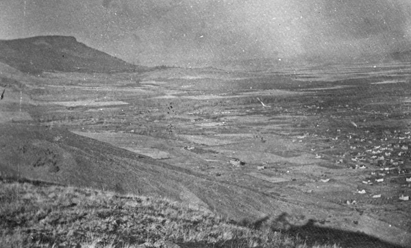1935 La Grande, Hilltop View 01